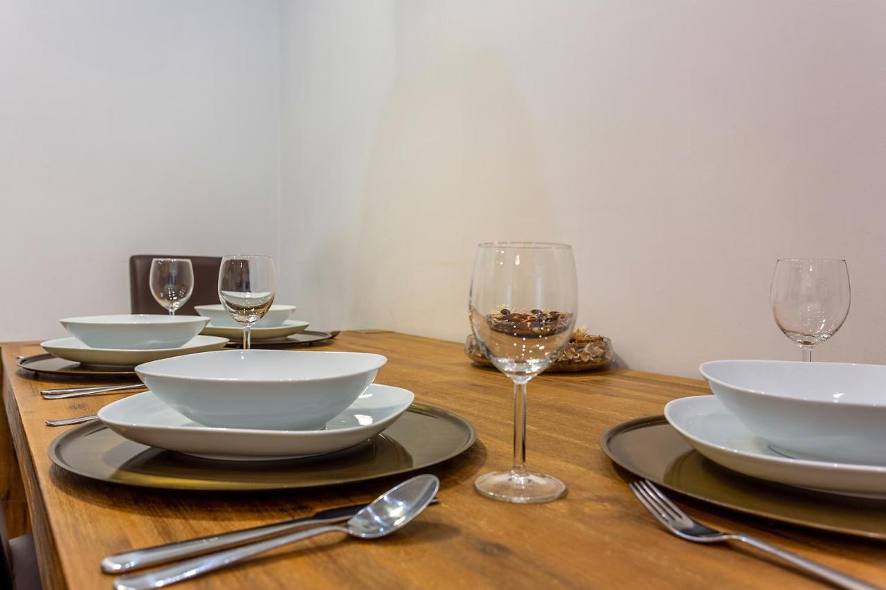 Goldcentral Apartment Dob บูดาเปสต์ ภายนอก รูปภาพ