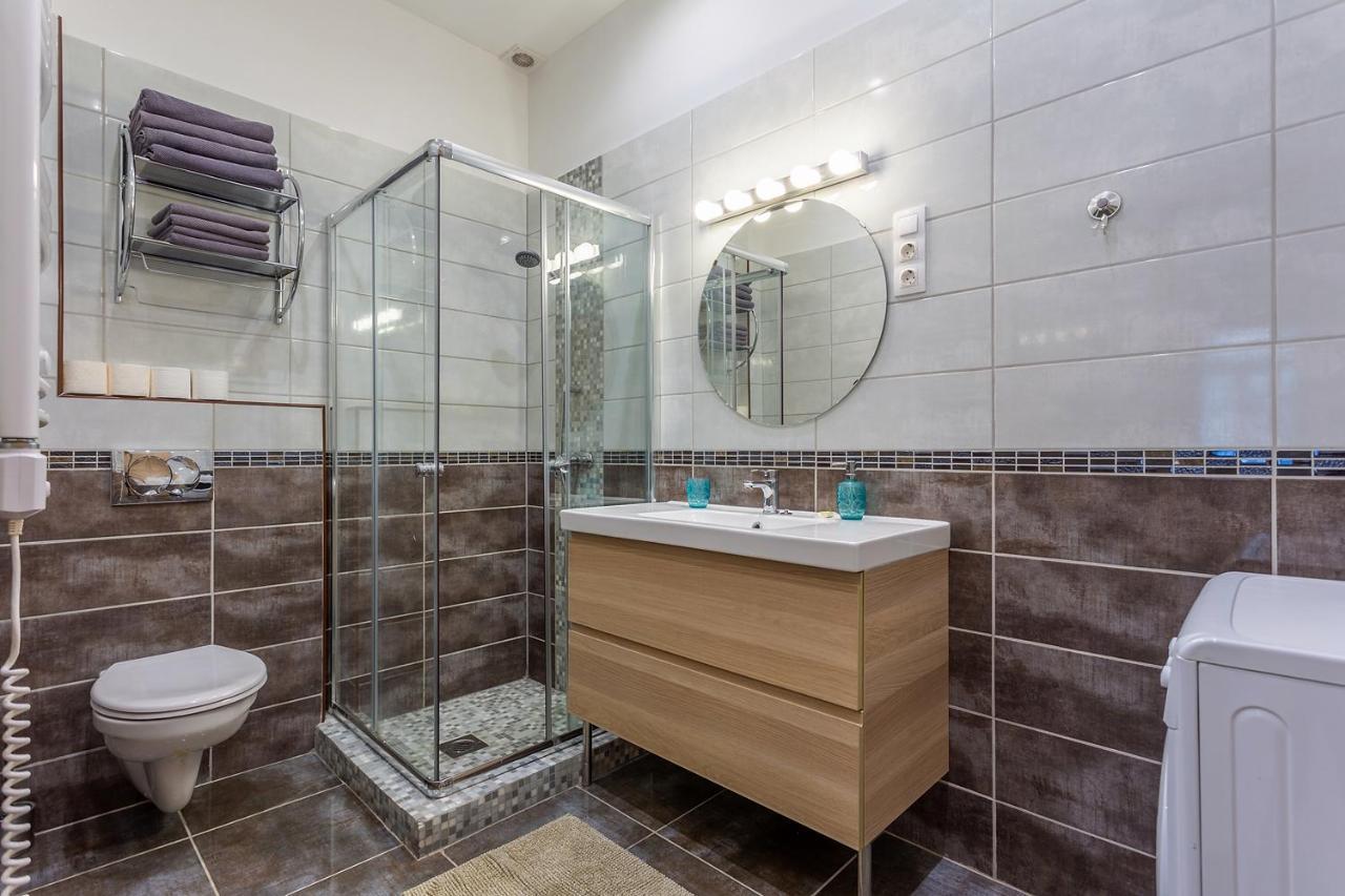 Goldcentral Apartment Dob บูดาเปสต์ ภายนอก รูปภาพ